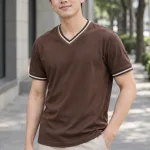 Áo thun đồng phục cổ tim thể thao màu nâu cà phê, vải cotton poly, tay viền màu