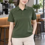 Áo polo đồng phục phối vai raglan màu xanh rêu, vải cotton rayon, thân áo tối giản