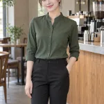 Áo sơ mi đồng phục cổ tàu hiện đại màu xanh rêu, vải kate ford, túi ngực gọn