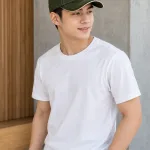 Mũ đồng phục lưỡi trai sáu múi màu xanh rêu, vải cotton twill, viền chỉ tương phản