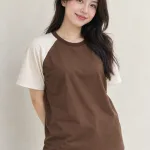 Áo nhóm tay raglan màu nâu cà phê, vải cotton poly, phối tay hai màu